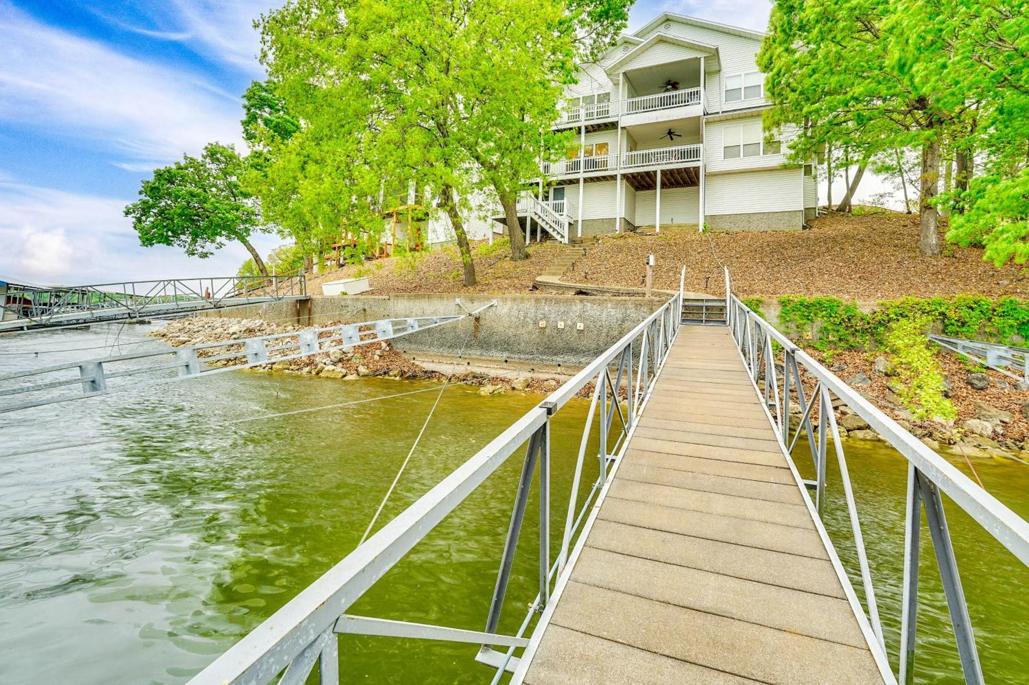 Townhouse With Shared Dock On Lake Of The Ozarks! Eksteriør bilde